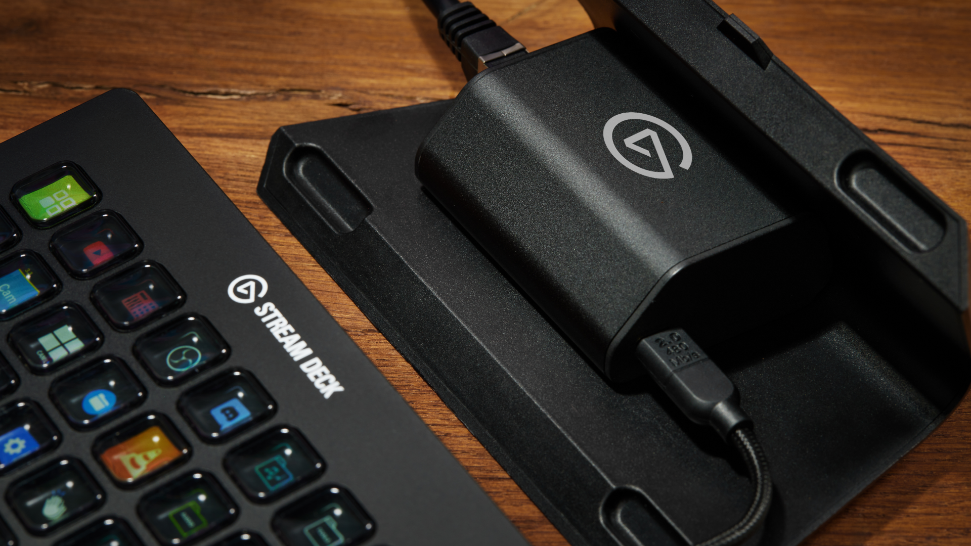 stream_deck_network_dock.png